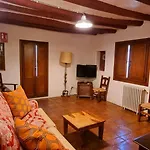 Valle Del Rio Piedra Country house Carenas