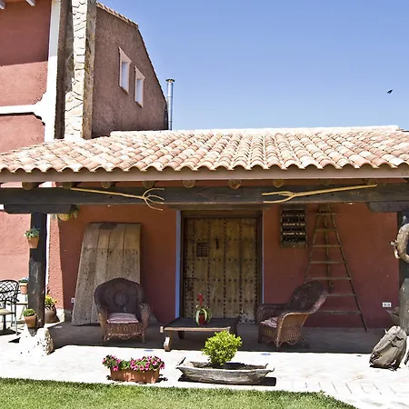 Valle Del Río Piedra Carenas