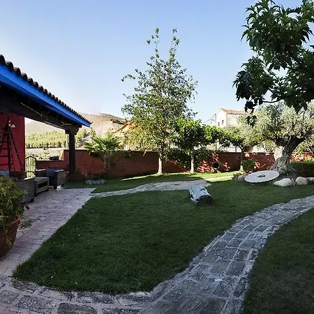 Valle Del Río Piedra