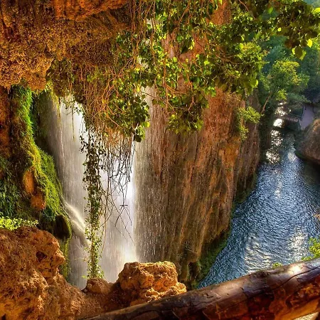 Valle Del Río Piedra * Carenas