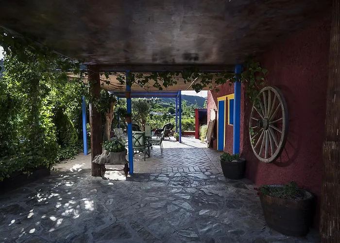 Valle Del Río Piedra Carenas